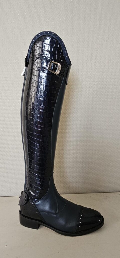 Pioneer Horse Line Model Persefone 38A1